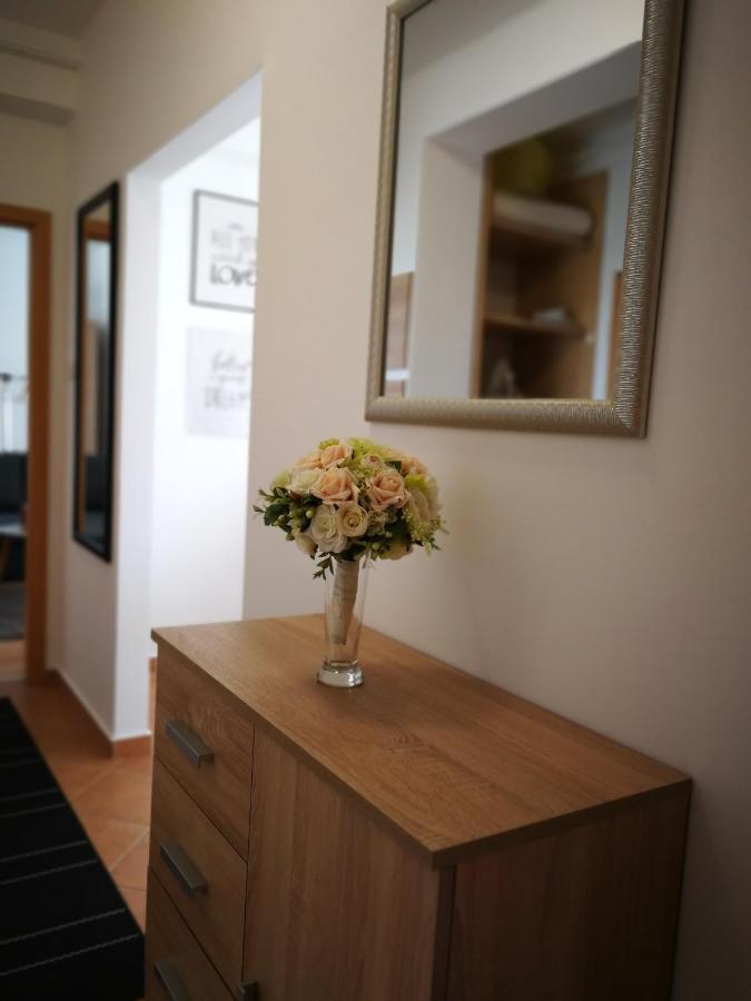 Vörösmarty Apartman Miskolc - Belváros - downtown Exterior foto