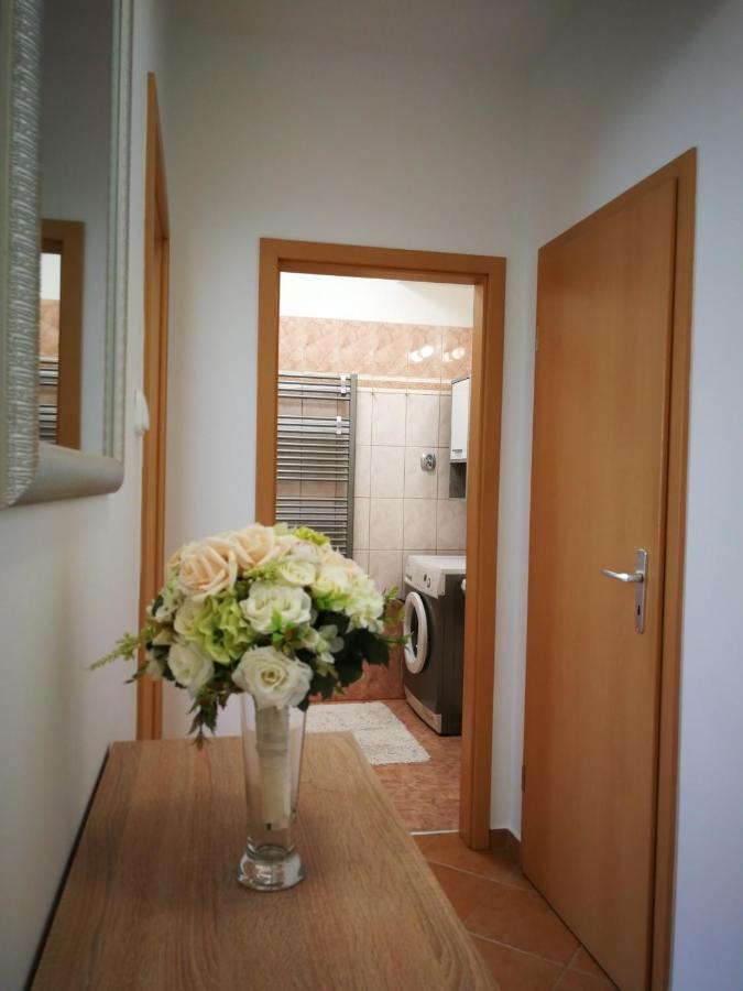 Vörösmarty Apartman Miskolc - Belváros - downtown Exterior foto